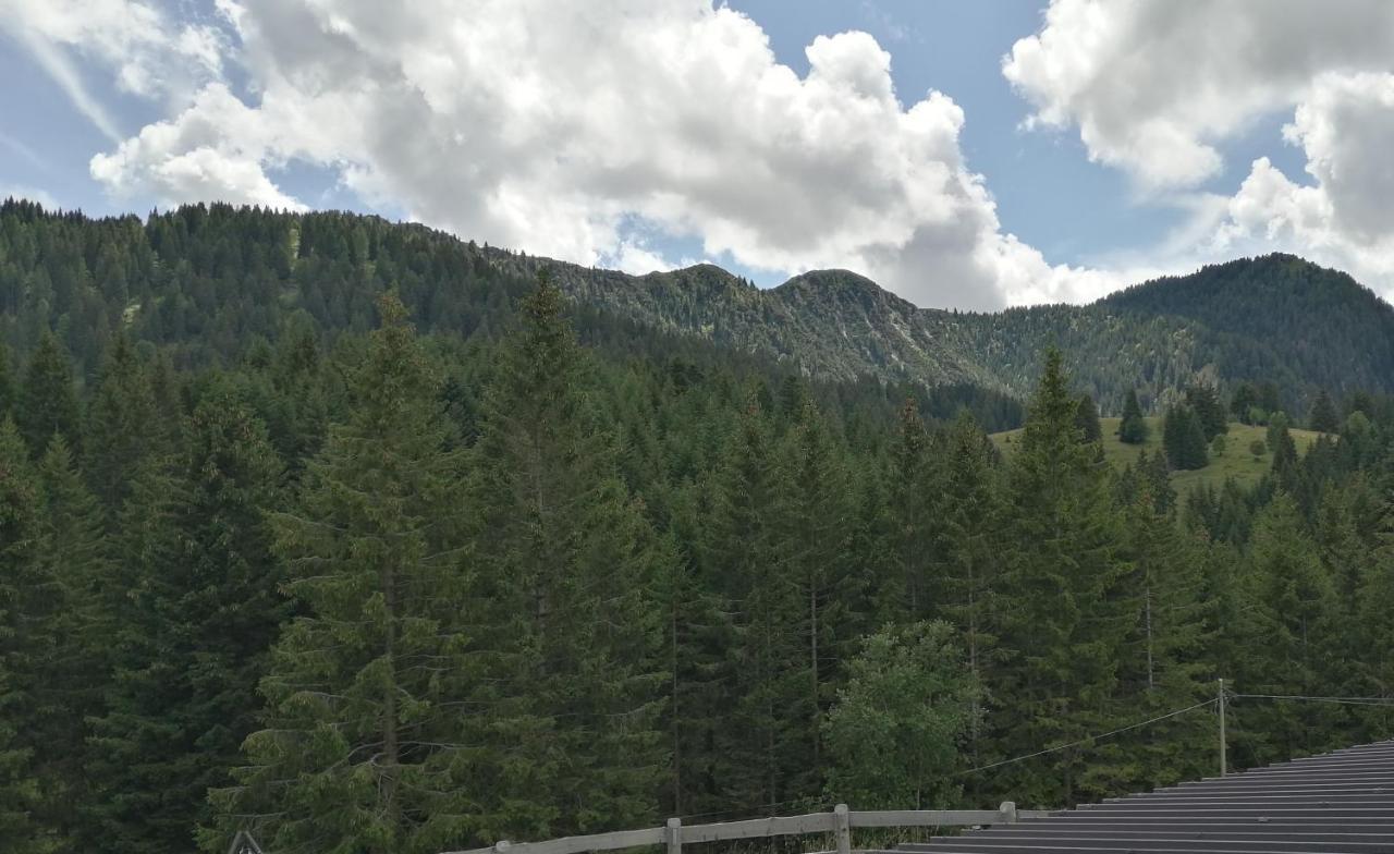 Rifugio Garibaldi 莱德罗 外观 照片